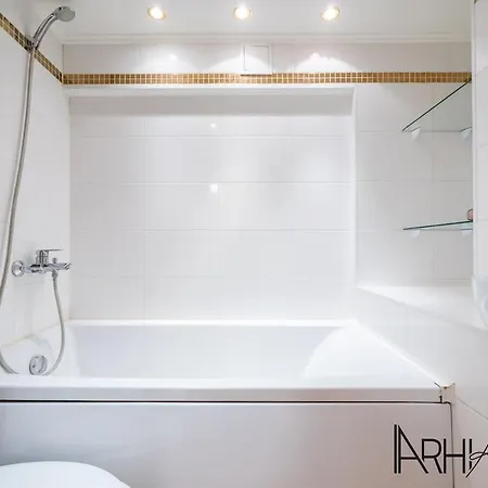 Make Uptown Apartamento *